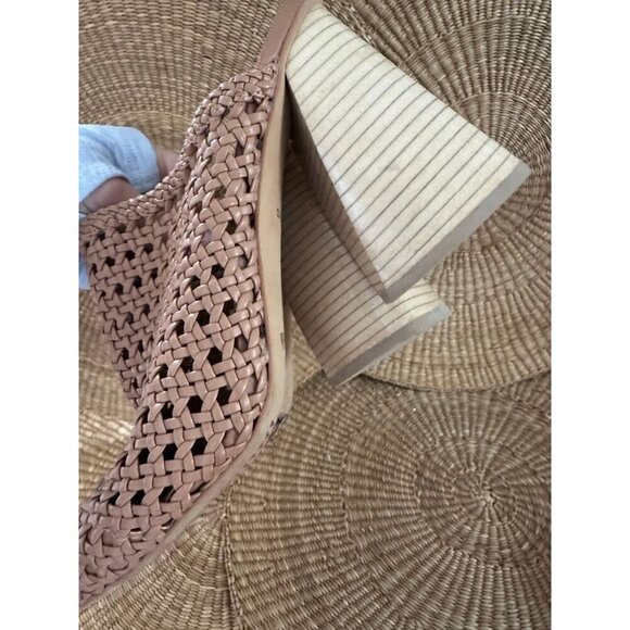 Dolce Vita women’s size 8.5 heels - Picture 8 of 10